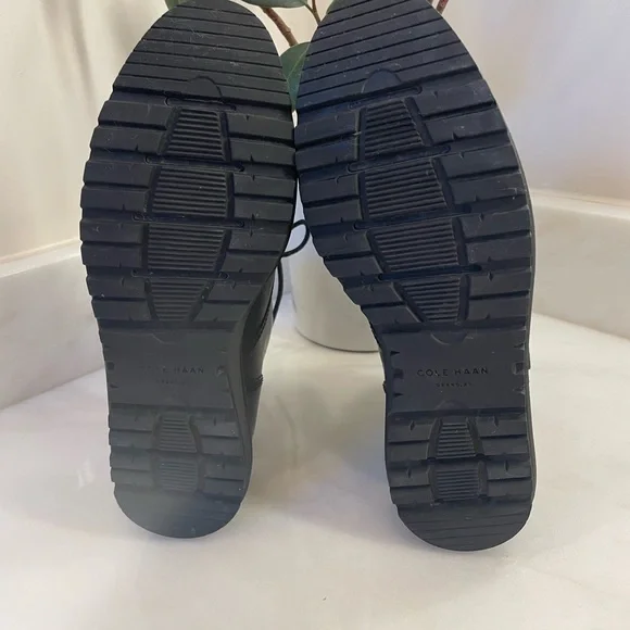 Women’s Cole Haan Grands Black Lace Up, Combat Style Boots. Size 8. Water Proof - Picture 5 of 8